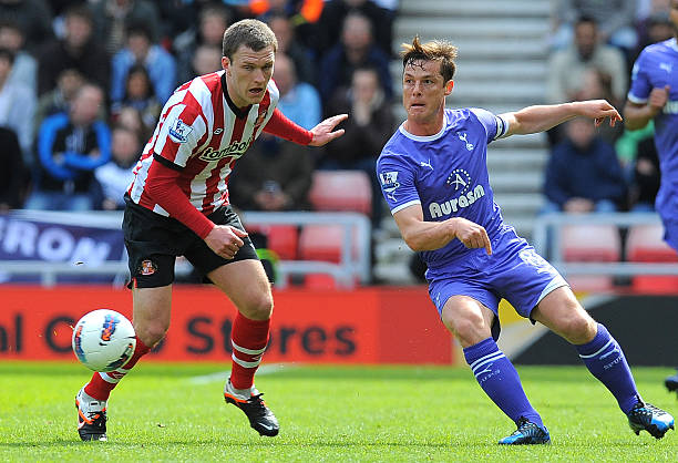 他卻因與主 他卻因與主